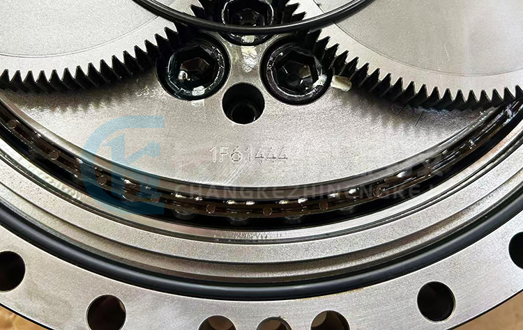 發(fā)那科M-900iA/350三軸J3減速機1F61444